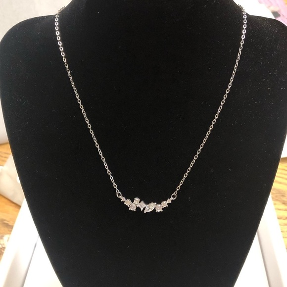 Round Square and Marquise cut Cubic Zirconias on 18” Chain Collar Necklace - Picture 3 of 10